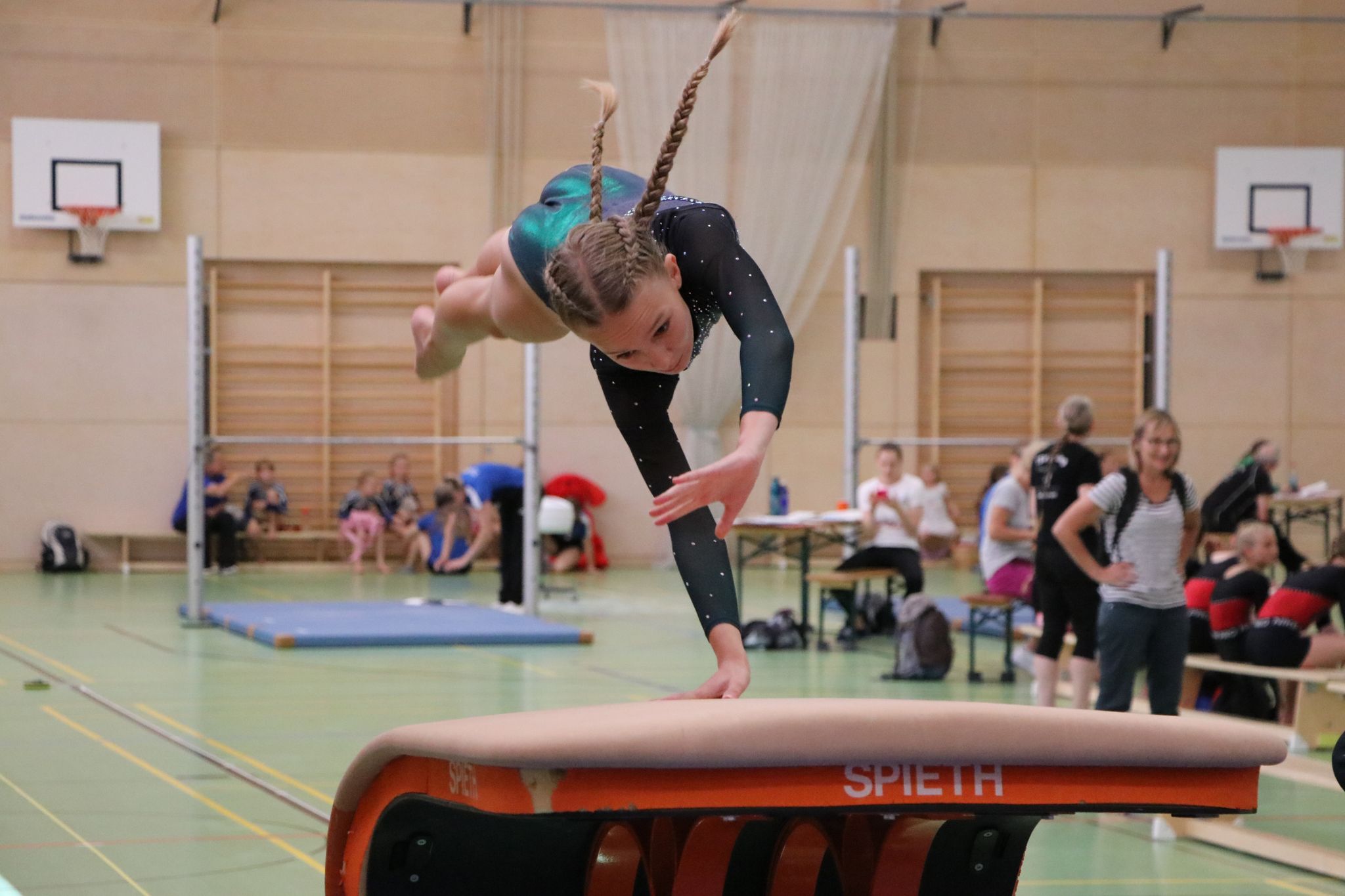 Turnen: Zwei TSC-Teams auf dem Treppchen