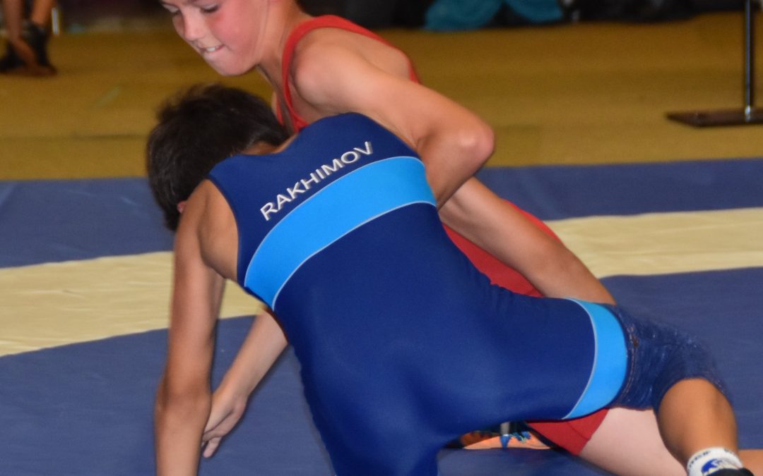 2 Ringer sammeln wertvolle Erfahrungen auf internationalem Jean Foeldeak Turnier